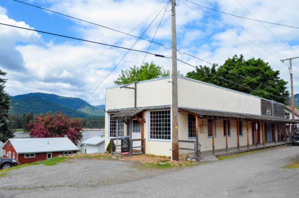 108 Broad St, Thompson Falls, MT 59873 Trulia