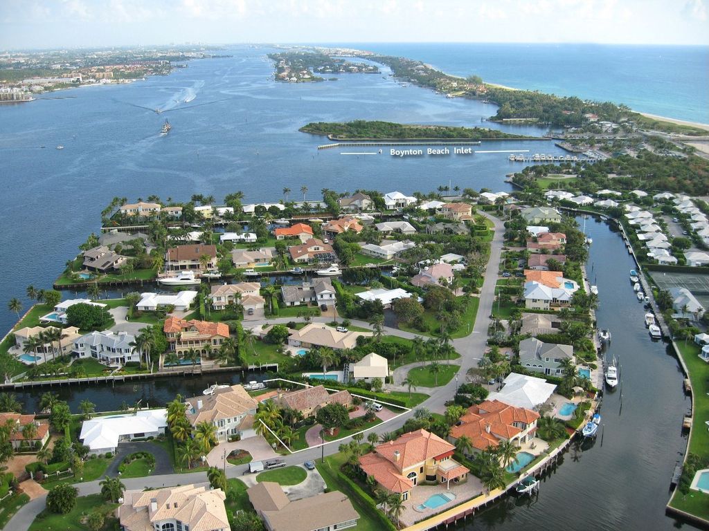 100 Island Dr S, Boynton Beach, FL 33435