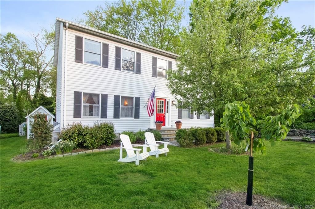919 Stillson Rd, Fairfield, CT 06824