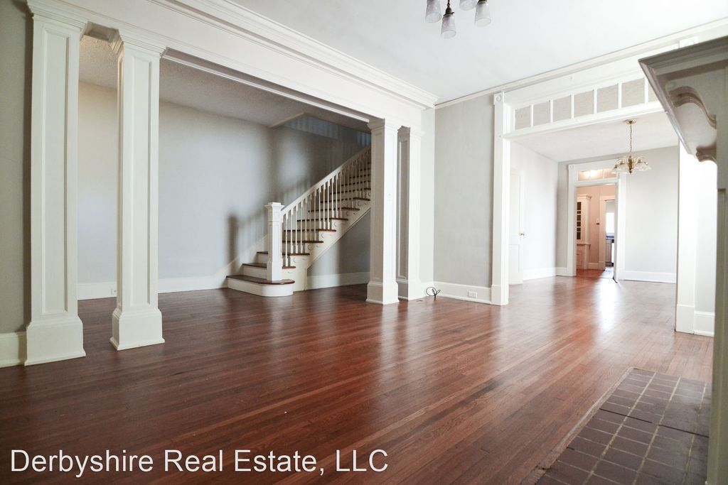 1513 Rivermont Ave, Lynchburg, VA 24503