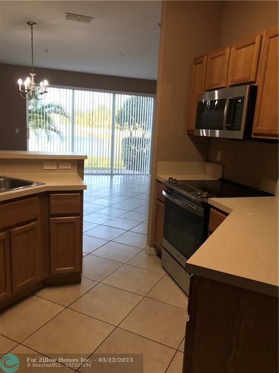 780 Pipers Cay Dr   #780, West Palm Beach, FL 33415
