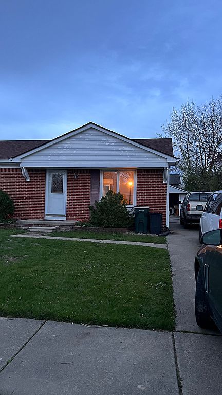 1645 Heritage Dr, Canton, MI 48188
