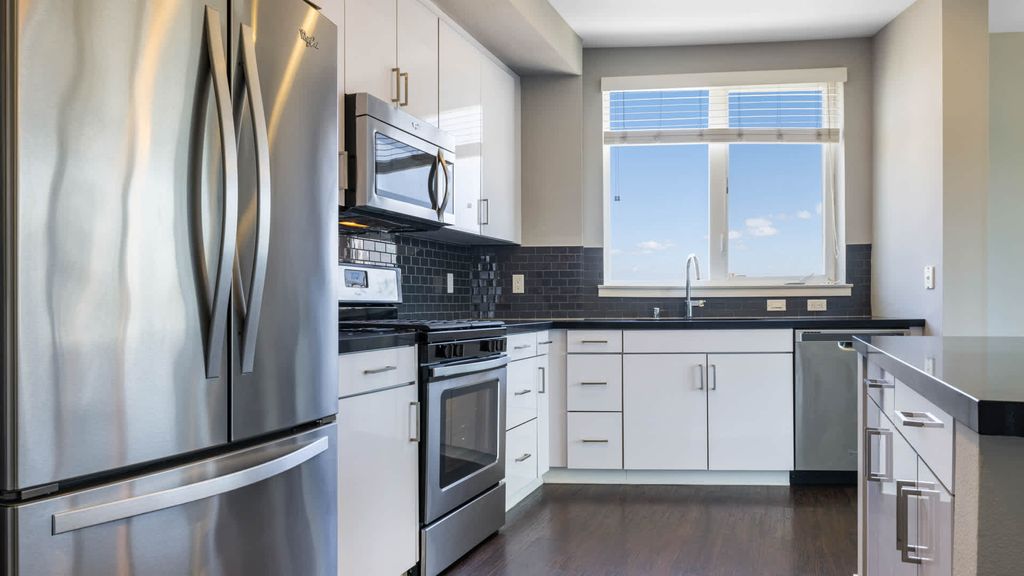 5900 W  Center Dr #2-634, Los Angeles, CA 90045