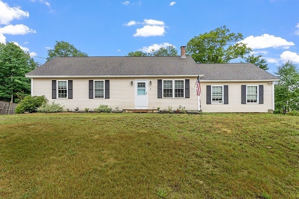 7 S Main St, Templeton, MA 01468 Trulia