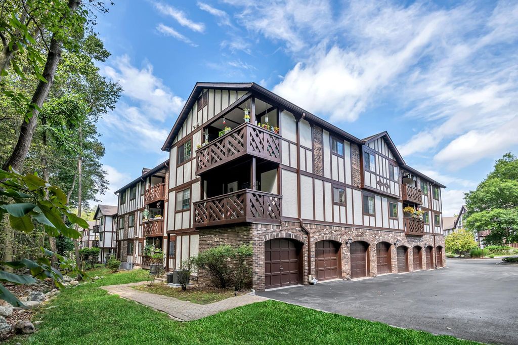 2605 Hemingway Ln 2605, Mahwah, NJ 07430 Trulia