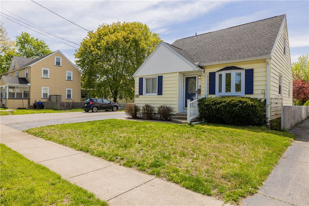 408 W  Filbert St, East Rochester, NY 14445