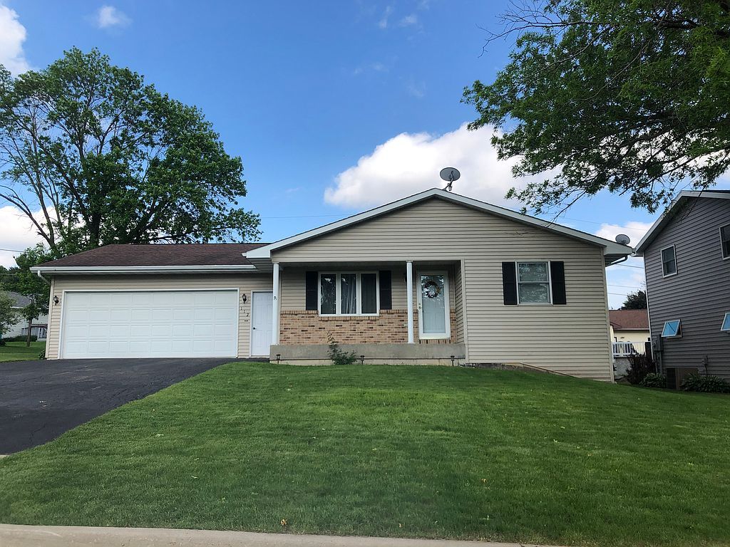 112 Kellie Ct, Epworth, IA 52045 Trulia