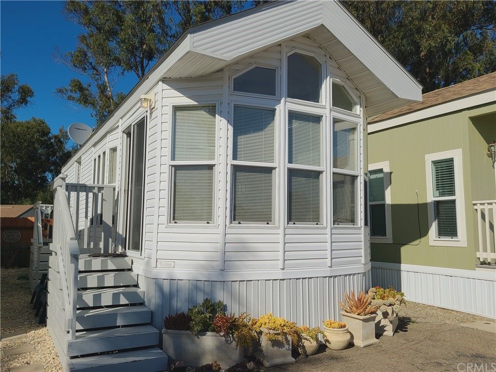 319 N Highway 1 #63, Grover Beach, CA 93433