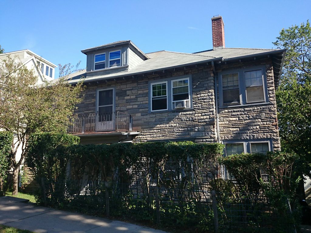 79 Winthrop Rd, Brookline, MA 02445