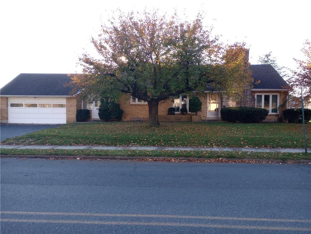 1830 Laubach Ave, Northampton, PA 18067 See Est. Value, Schools & More