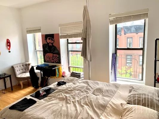 161 E 103rd St #3, New York, NY 10029