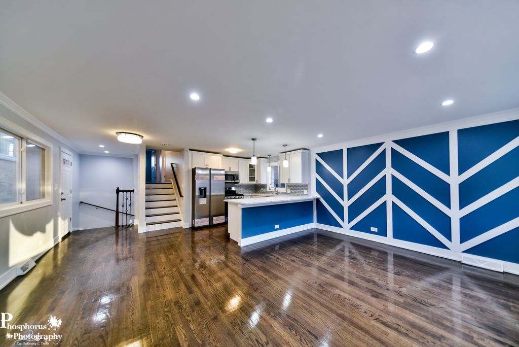 8951 S Wallace St, Chicago, IL 60620