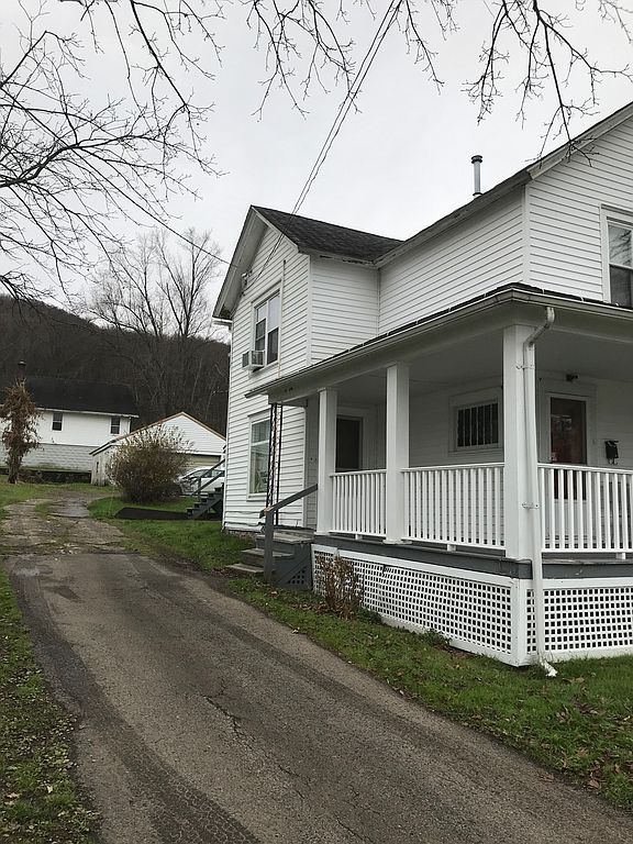 20 Cornen St, Bradford, PA 16701