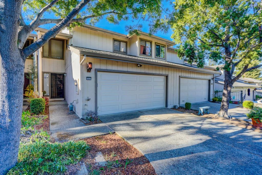 1102 Holmes Way, Hayward, CA 94541