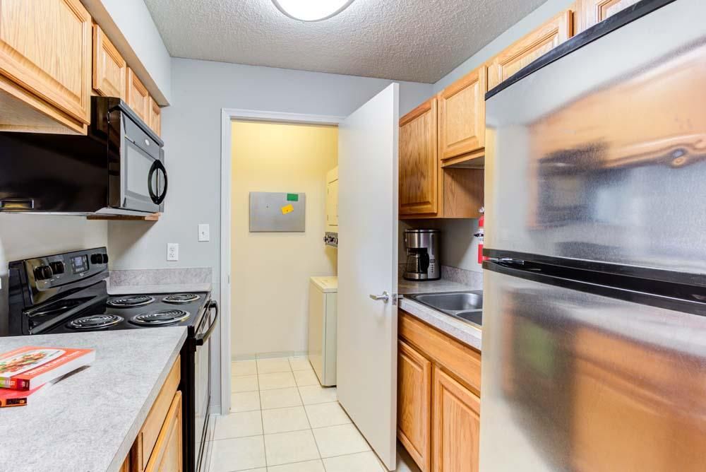 801 Belinder Ln, Schaumburg, IL 60173