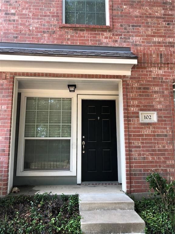 1001 Krenek Tap Rd #102, College Station, TX 77840