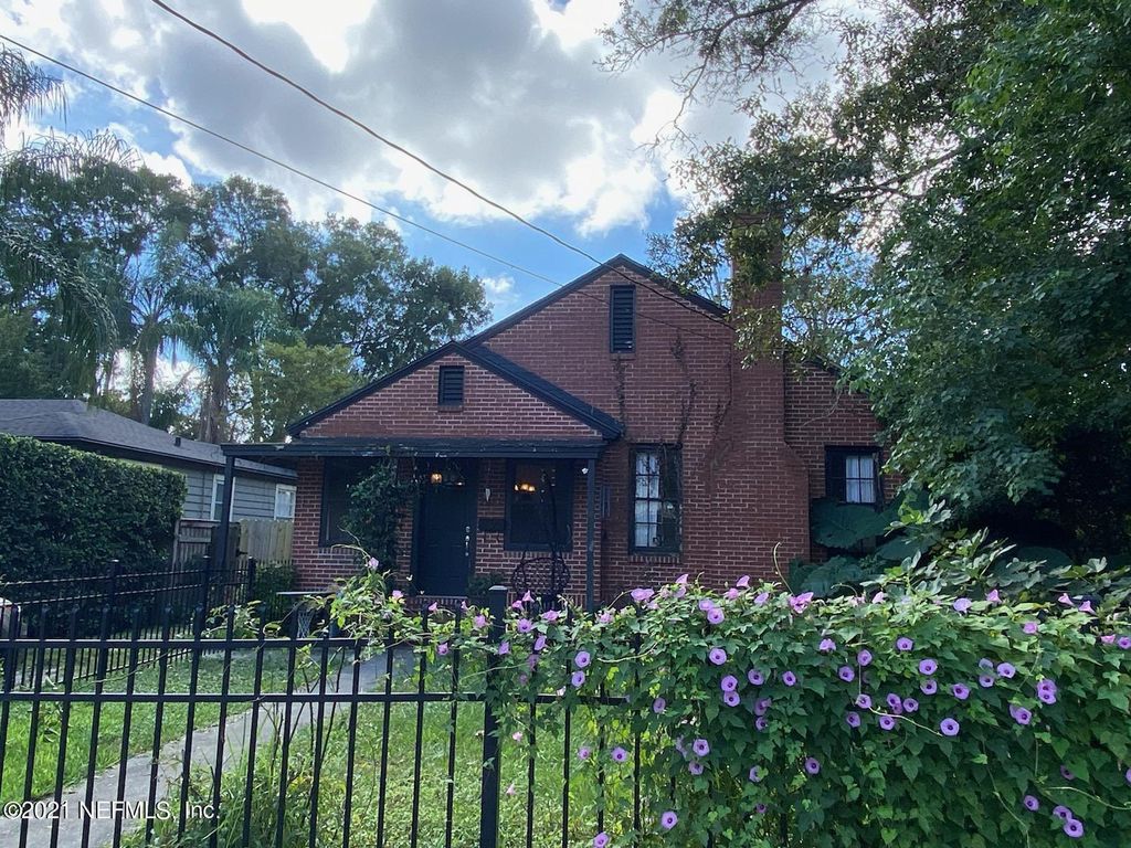 2982 Remington St, Jacksonville, FL 32205