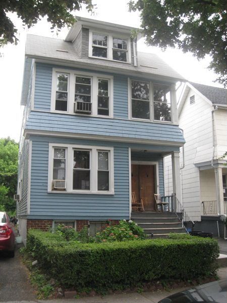 38 S 20th St, East Orange, NJ 07018