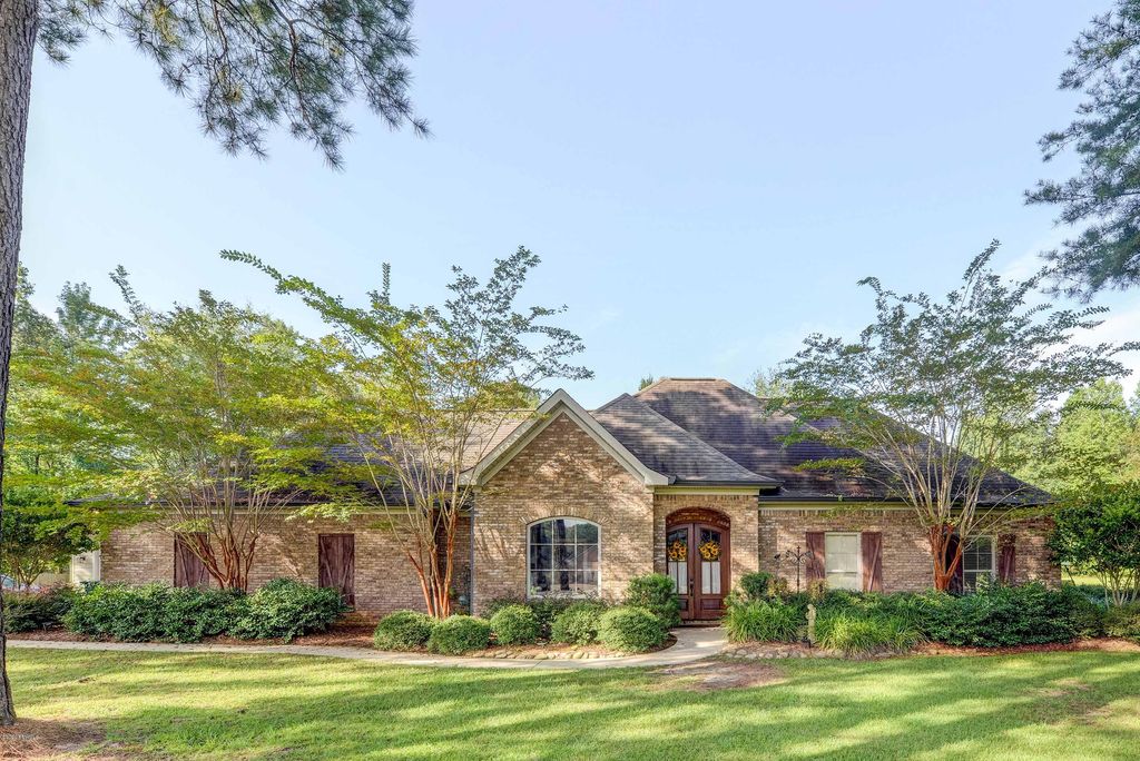 6849 King Rd, Meridian, MS 39305 4 Bed, 3 Bath SingleFamily Home