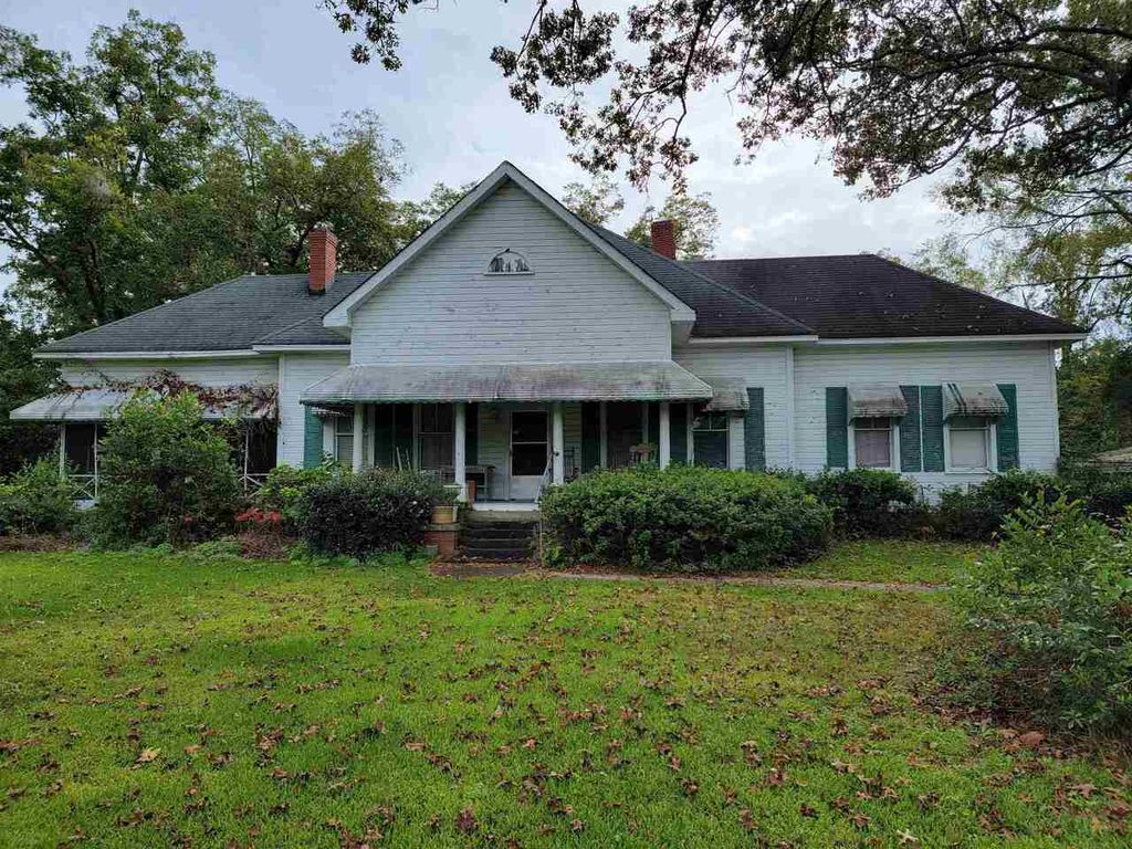 7207 Church St, Bartow, GA 30413