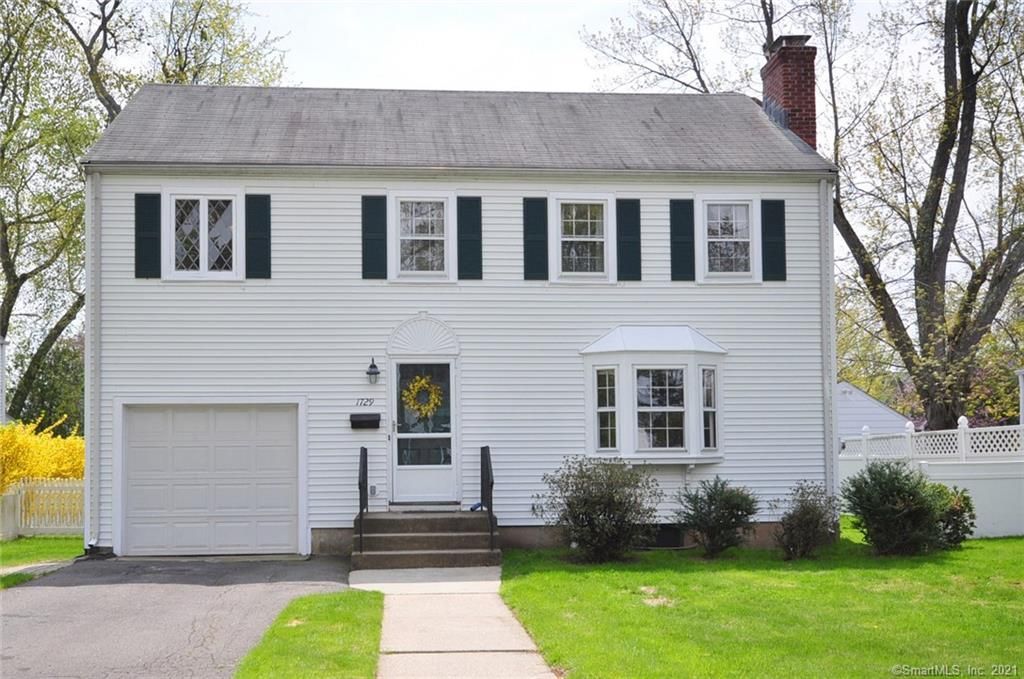 1729 Boulevard, West Hartford, CT 06107