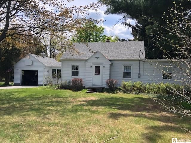 6099 E Lake Rd, Mayville, NY 14757
