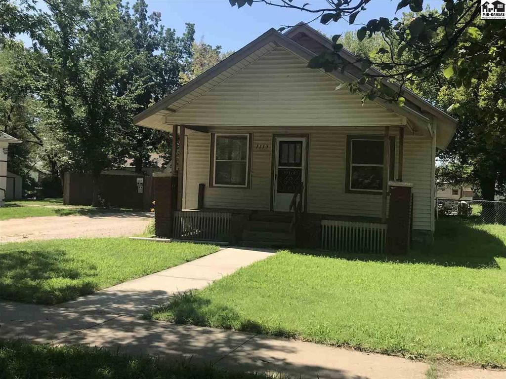 1113 E Avenue B, Hutchinson, KS 67501 Trulia