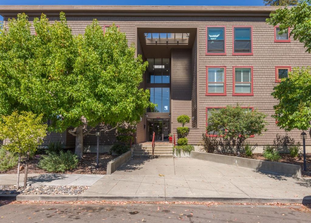 1500 Sherman Ave #3C, Burlingame, CA 94010