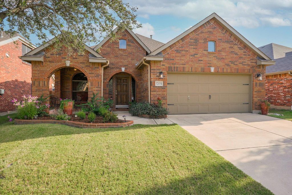 12436 Outlook Ave, Fort Worth, TX 76244