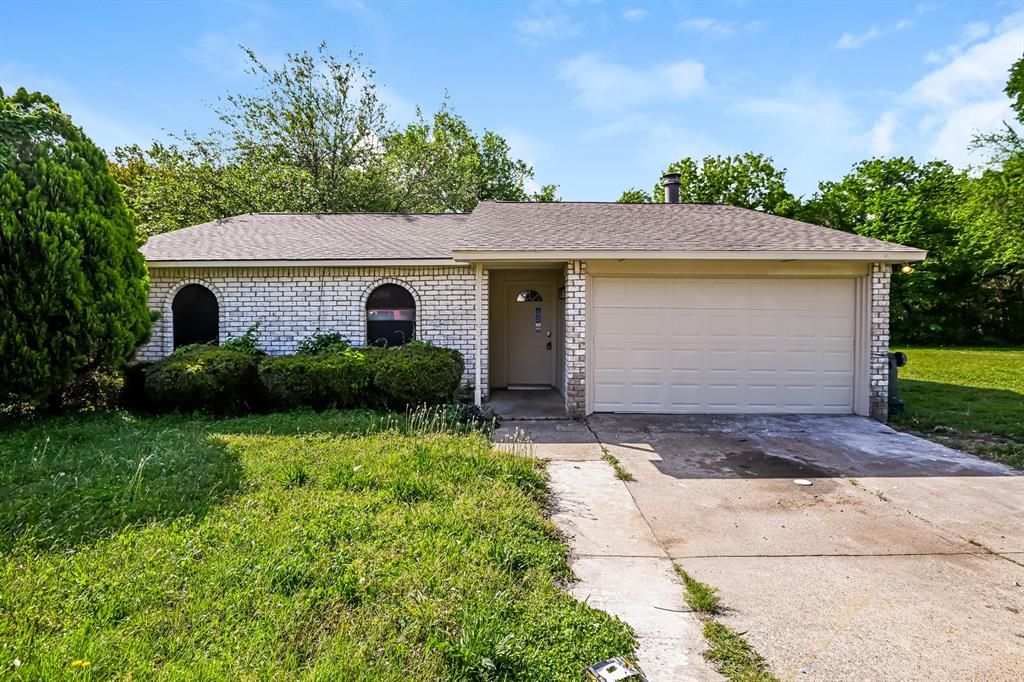 10260 Ironwood Ln, Dallas, TX 75249