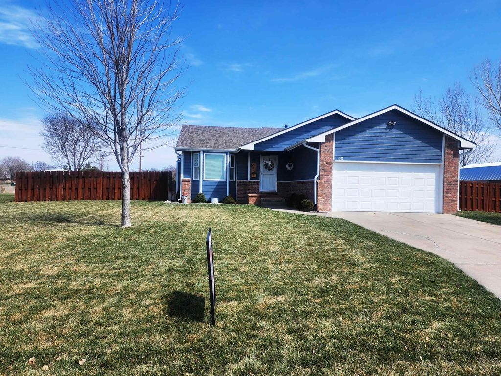 510 Clover Ln, Hesston, KS 67062 Trulia