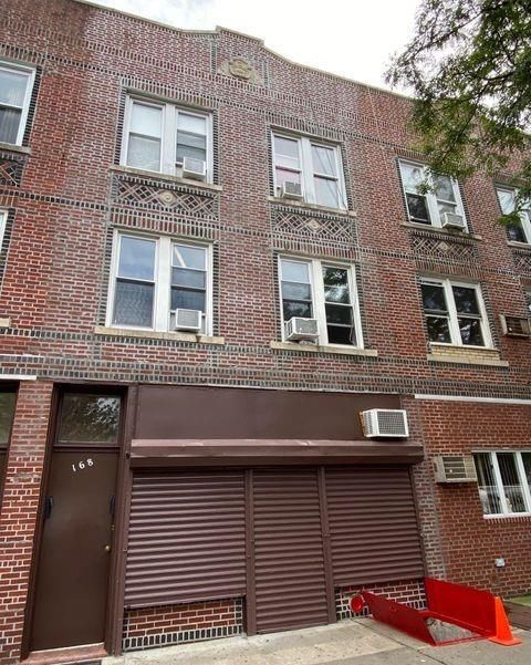 168 Avenue O, Brooklyn, NY 11204