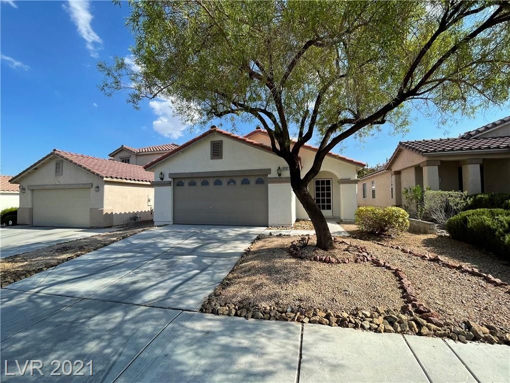 8581 Blowing Pines Dr, Las Vegas, NV 89143
