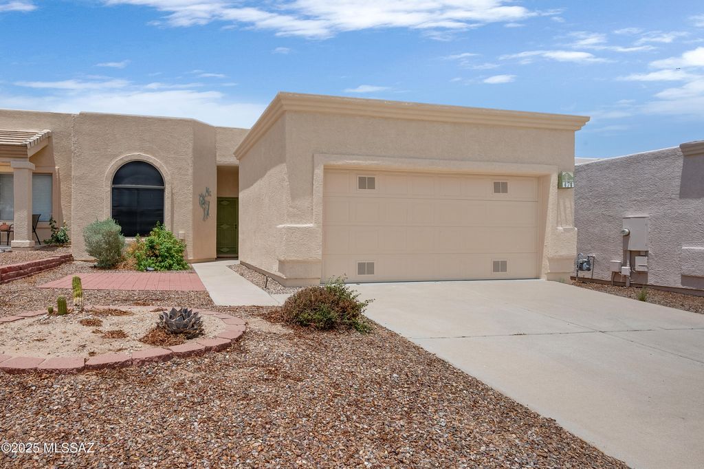 478 W  Pecan Valley Dr, Green Valley, AZ 85614