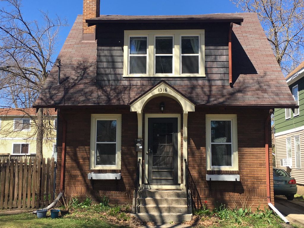 1316 Mound St, Madison, WI 3 Bed, 1.5 Bath SingleFamily Home 6