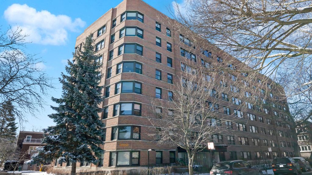 4880 N Marine Dr #406, Chicago, IL 60640