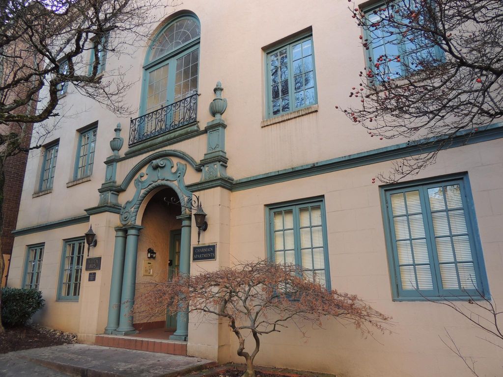 805 SW Vista Ave, Portland, OR 97205