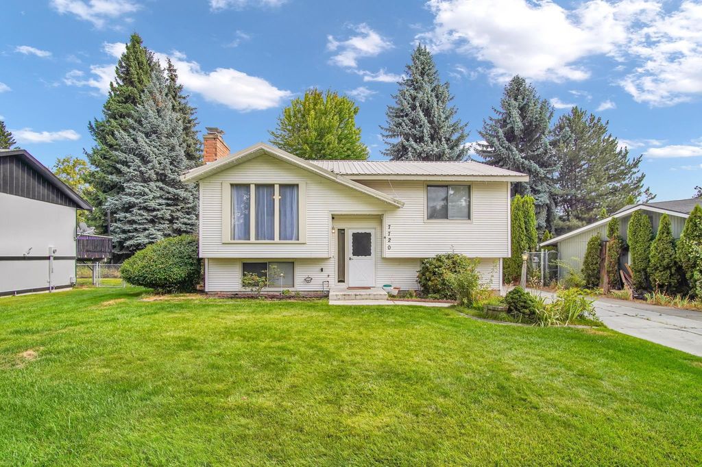 7720 N  Dakota St, Spokane, WA 99208