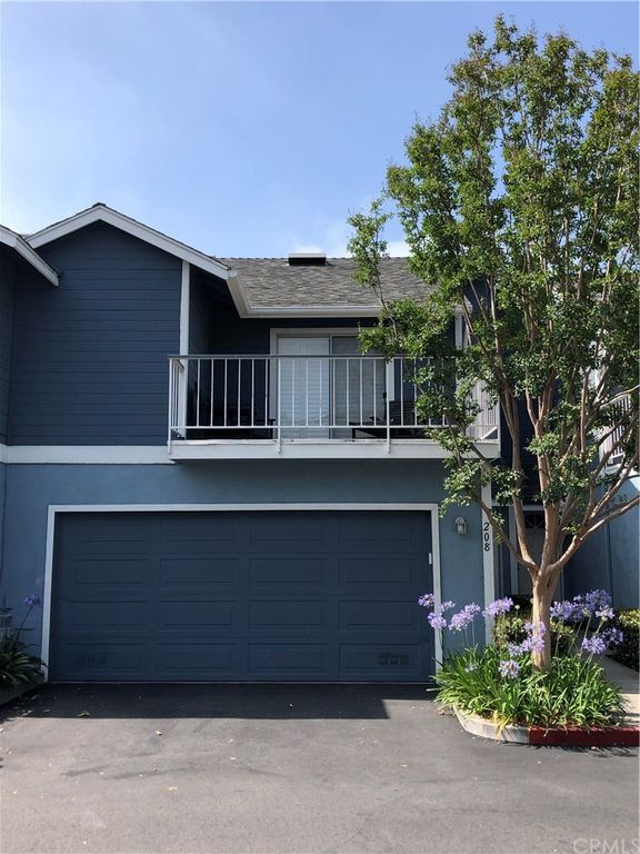 208 N  Glendora Ave, Covina, CA 91724