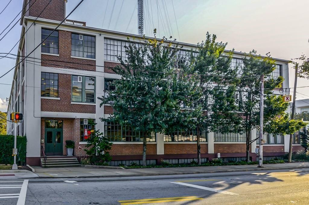 881 Memorial Dr SE #311, Atlanta, GA 30316