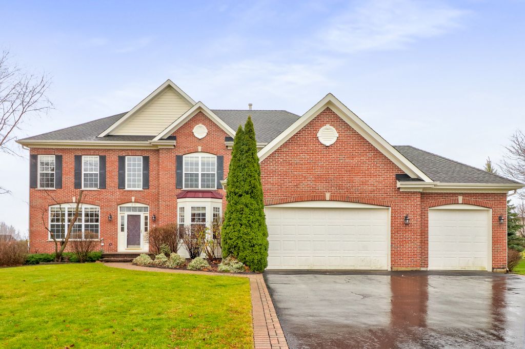 20 Deerfield Dr, Hawthorn Woods, IL 60047