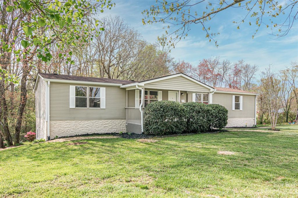 213 Leigh Anne Ln, Horse Shoe, NC 28742 Trulia