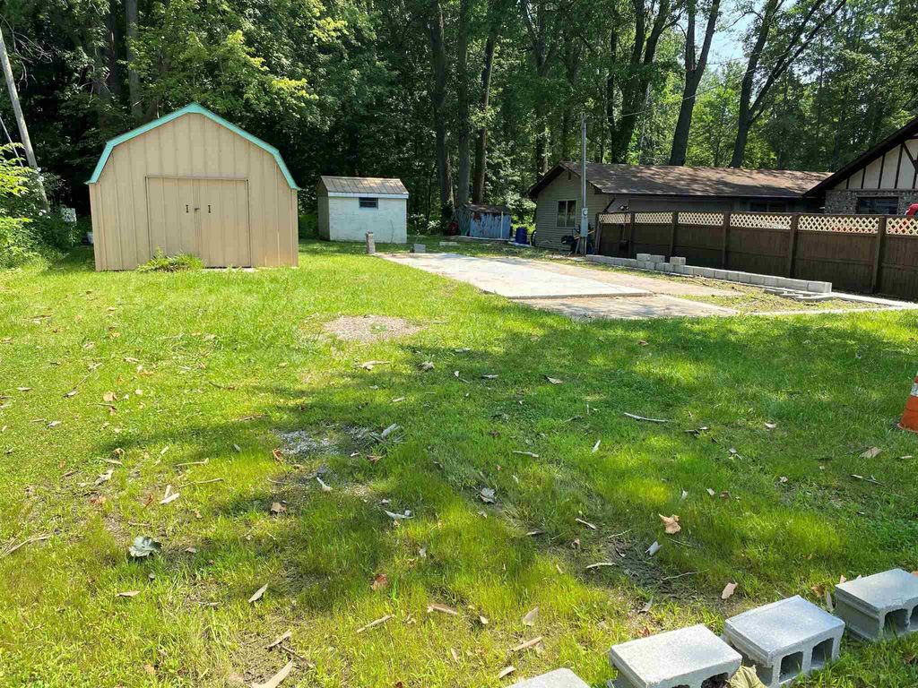 56 Ems B1a Ln, Leesburg, IN 46538 Trulia