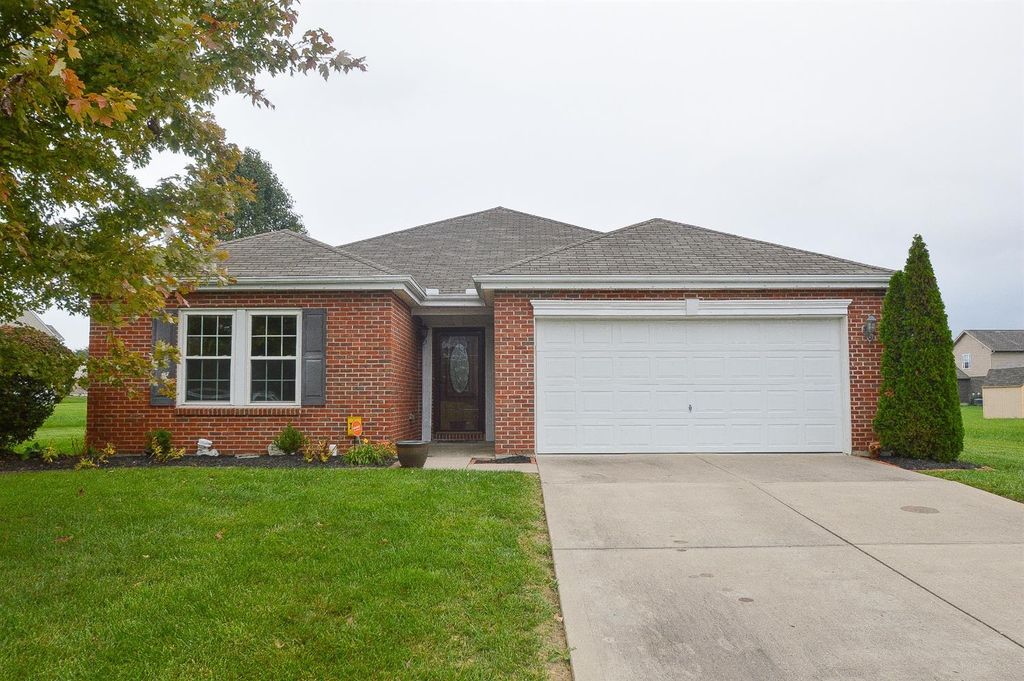 1550 Somerton Ct, Hamilton, OH 45013
