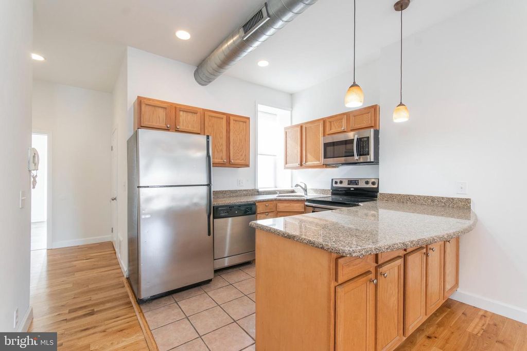 1905 N 2nd St, Philadelphia, PA 19122