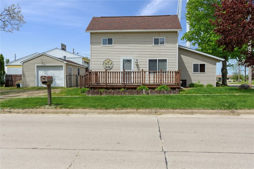 200 W Cleveland St, Olin, IA 52320 Trulia