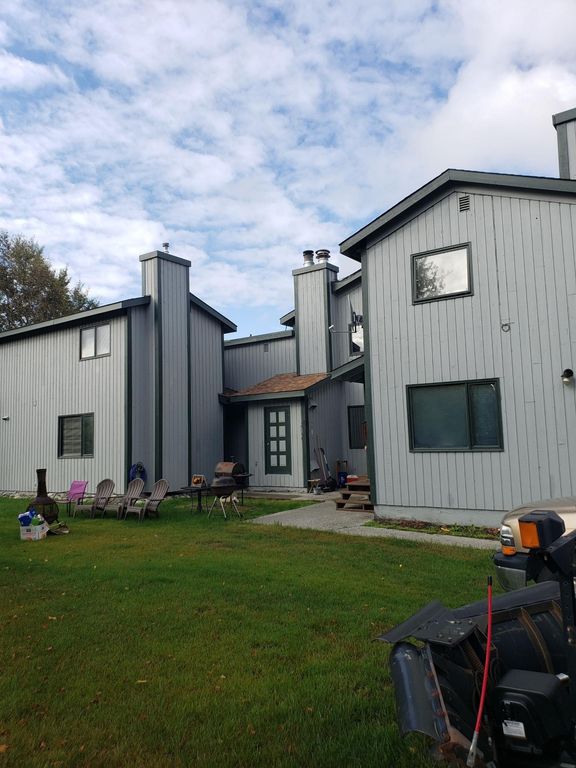 7411 Woburn Cir, Anchorage, AK 99502