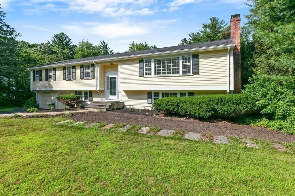 20 Bakers Hill Rd, Weston, MA 02493