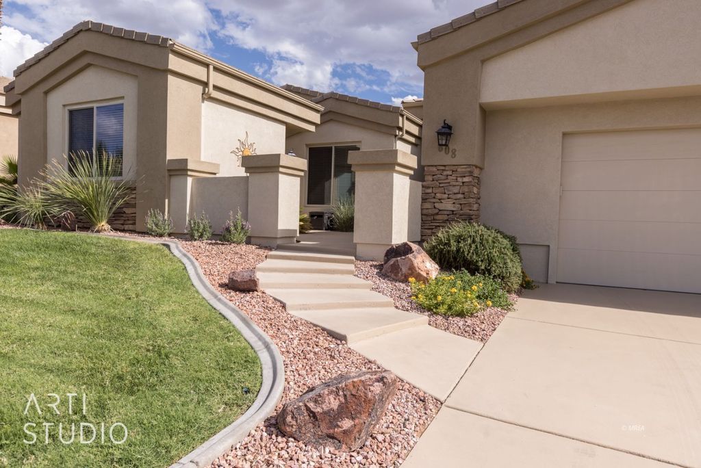 608 Ridgeview Dr, Mesquite, NV 89027