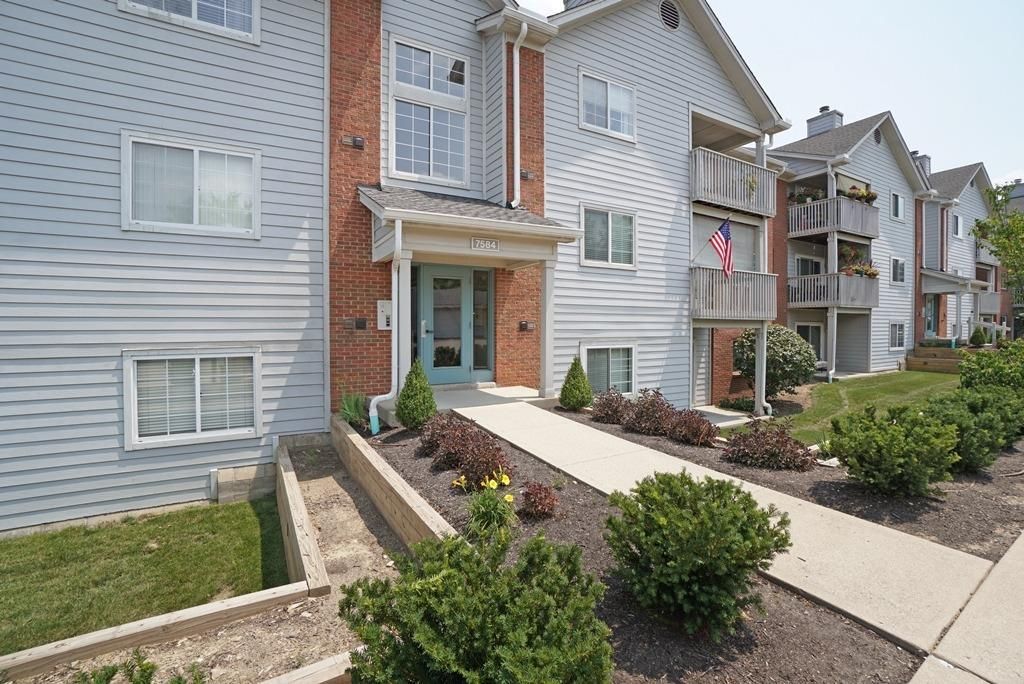 7584 Shawnee Ln #120, West Chester, OH 45069
